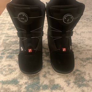 Youth size 4 / 5 Head BOA snowboard boots, used 1 season, like new